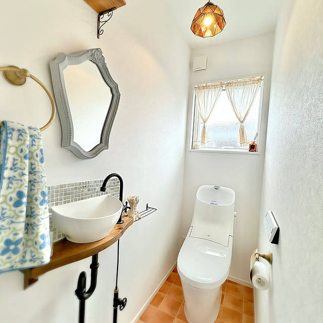 Bathroom,トイレのインテリア,ナチュラル,カフェ風,シャビーシック,南欧風,プロヴァンス風,ブロカント,フランスアンティーク Hatsuneの部屋