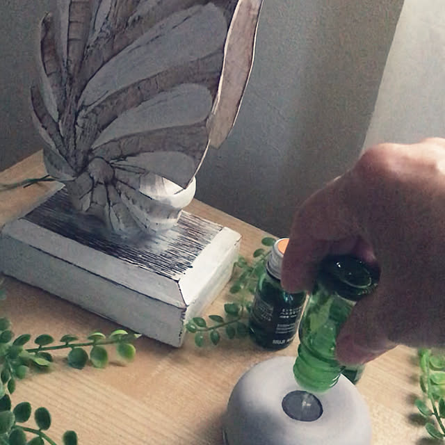 私の寝室,いいね！ありがとうございます◡̈♥︎,無印良品,雨ばっかり,ナチュラル,ナチュラルインテリアを目指して♡,アロマオイル,雑貨,ナチュラル雑貨,梅雨,アロマストーン,Bedroom konatu-roomの部屋