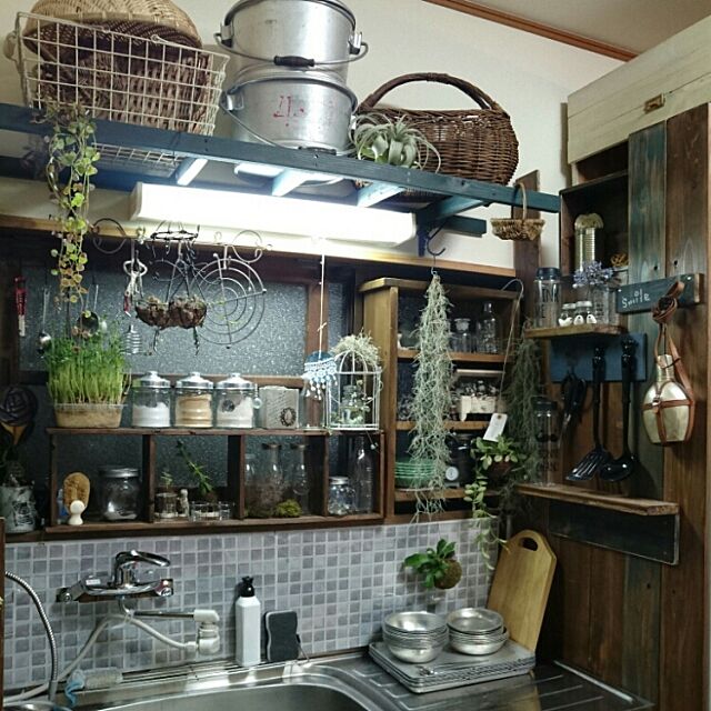 Kitchen,RC山口♡,いいね、フォロー本当に感謝デス☺︎,インスタ☺nana_arietta,加工なし,木工,DIY,セリア,100均,ラダー,はしご棚,給食食器 Nana40Nの部屋