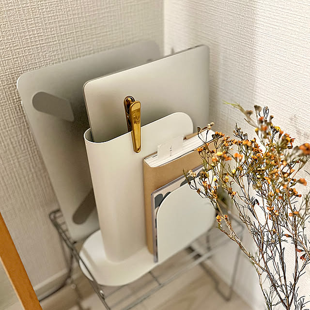 My Shelf,収納ラック,IKEA,FAGNING,ファーグニング,マガジンファイル,買ってよかったもの,一人暮らし,狭い部屋,6畳,心地よい暮らし yohaku_2020の部屋