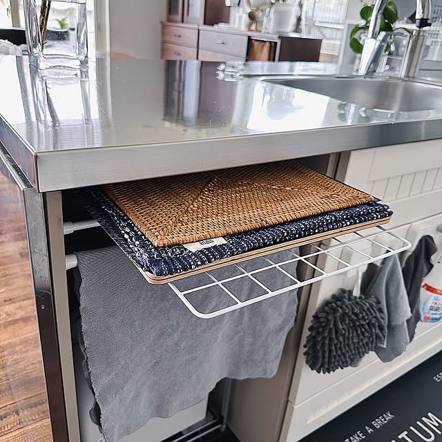 Kitchen,ランチョンマット収納,タオル掛け,プチプラ,セリア,つっぱり棒,DIY hanahana1444の部屋