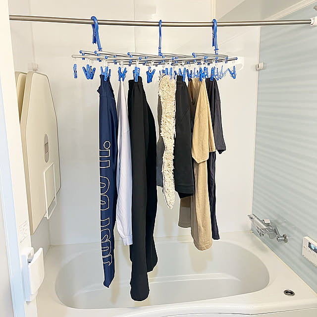 Bathroom,スペーススリムⅡ伸縮ハンガー30,室内干し,洗濯機周り,ピンチハンガー,ハンガーピンチ,2人暮らし,リノベーション,暮らしの道具,中古マンション,中古を買ってリノベーション,マンション暮らし,中古マンションリノベ,海南市,海南ブランド,海南の家庭用品,洗濯物干し sakielの部屋