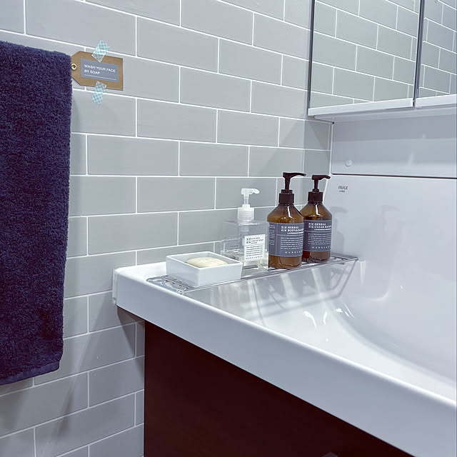 ハーバルボディ&ハンドローション,ハーバルクリアハンドソープ,MARKS＆WEB,日用品,IG⇨yasuyo66,2人暮らし,Bathroom,旦那くんへのメッセージ,タグ,VS 旦那くん yasuyo66の部屋