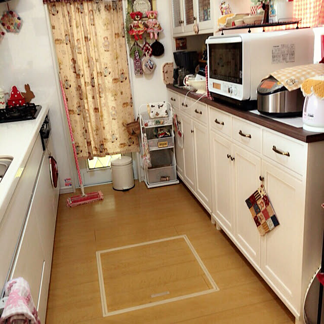 Kitchen,キッチンマットやめました！,いつもいいねやコメントありがとう♡♪,カントリー好き♥,グリーン×雑貨,ごちゃごちゃ やっほ〜〜い❣️同盟,『RCカントリー倶楽部☆』,ありがとう❤ジョイ,カントリー雑貨,なかなか訪問できずｺﾞﾒﾝﾅｻｲ,赤が好き♡,カントリードール♥,べリンちゃん♡,アン&アンディ anthyの部屋