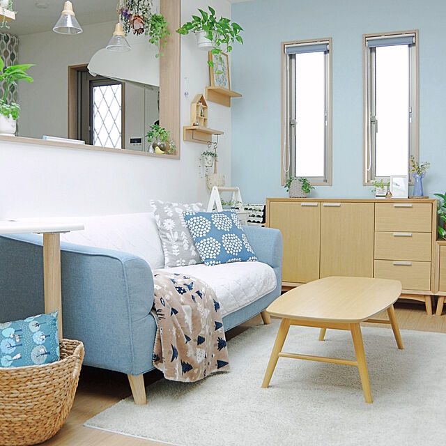 Lounge,折りたたみテーブル,北欧ナチュラル,ブルーのソファ,アクセントクロス,水色の壁 Shooowkoの部屋
