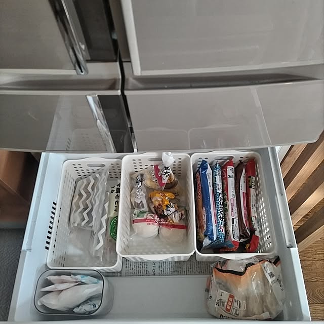 Kitchen,いいねと、フォローの押し逃げすみません！,いいね！いつもありがとうございます♡,築古マンション,マンション暮らし,低予算リノベ,リノベーション,冷凍庫,大掃除,100均 sakiの部屋