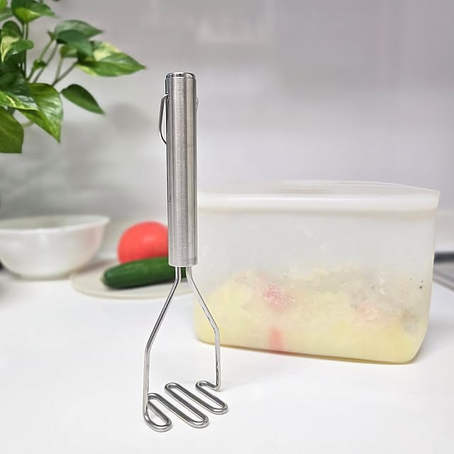 Kitchen,観葉植物,無印良品,ダイソー,マンション,キッチン用品,3LDK,キッチン道具,キッチンワークトップ,ステンレスマッシャー,繰り返し使えるシリコーン保存袋,じゃがいもとニンジン,食洗機対応,小さめ love1017の部屋