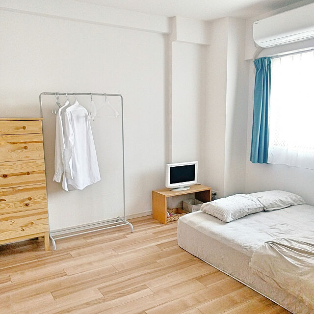 Bedroom,IKEA,シンプルライフ,無印良品,ニトリ,寝室,モモナチュラル,コの字の家具,マットレス nmmrの部屋