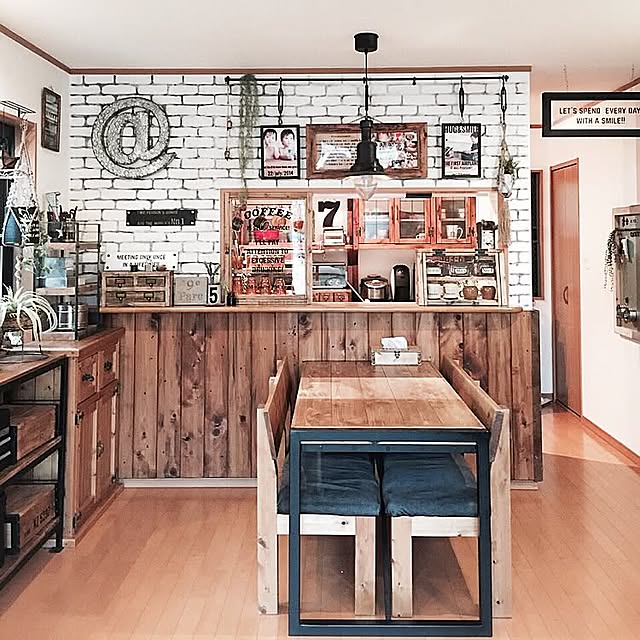 カフェ風,DIYテーブルとベンチ,DIY看板,グリーン,男前,双子,木工,収納,ディスプレイ,DIY,壁紙屋本舗,アイアン,IKEA,壁紙ペイント,Overview ranranの部屋
