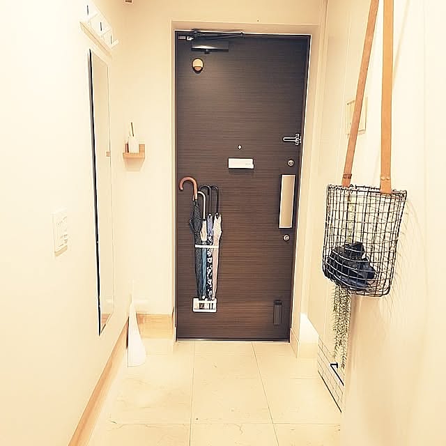 Entrance,無印良品,壁紙DIY,北欧,DIY,towerマグネットシリーズ,フェイクグリーン,ウニッコ,セリア,雑貨 babypoohの部屋