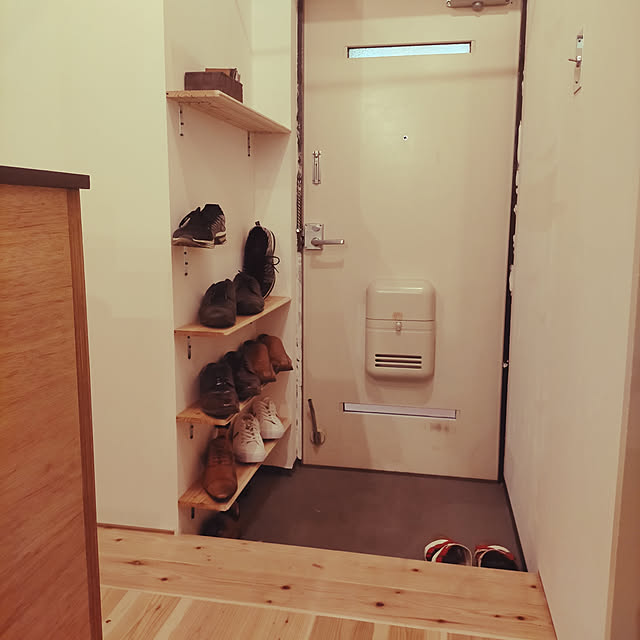 Entrance,ワンルーム,メンズ部屋,築44年,ラワン合板 仕上げ,中古マンション,DIY,一人暮らし,リノベ TAKの部屋