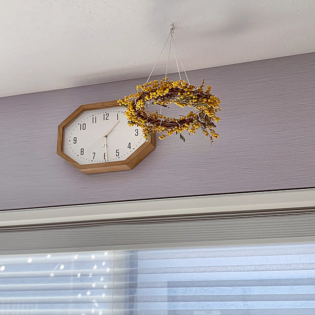 On Walls,グルーガン,リース,ミモザ,フライングリース,seria,プチプラインテリア,100均アイテム,Daiso,ニトリの時計 Minteaの部屋