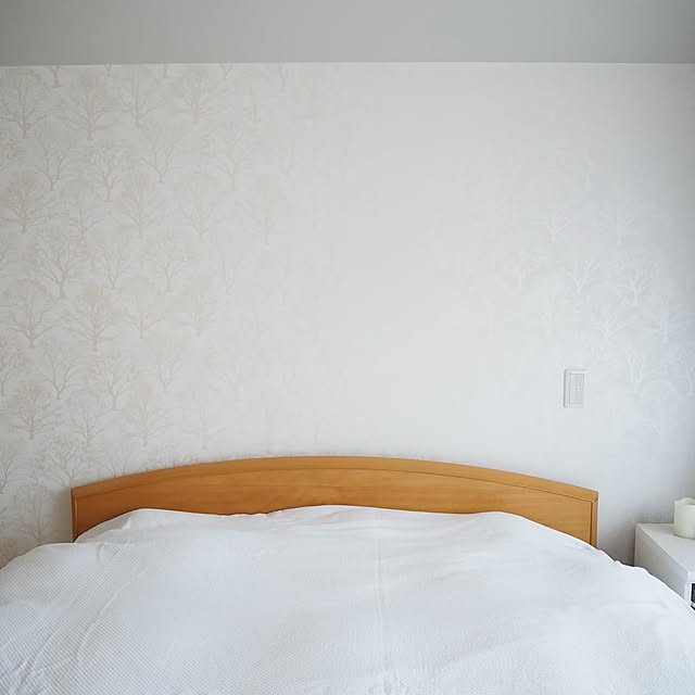 Bedroom,わが家の防災,震災への備え,阪神淡路大震災からの教訓,ものは置かない,落下のリスク,懐中電灯,手回し充電,安全対策,就寝中,LEDライト,防災備蓄,体験,災害に備える 75の部屋