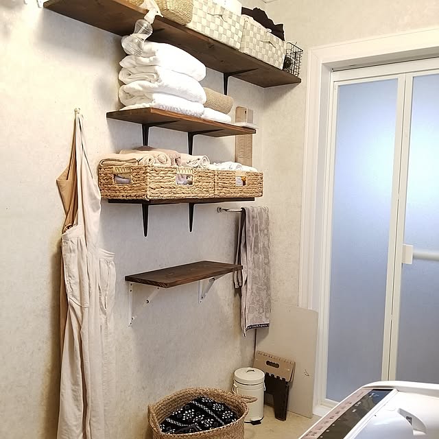 Bathroom,すっきり暮らす,タカラスタンダード,自然素材が好き,手作り大好き,DIY棚,木が好き,観葉植物のある暮らし,タカラスタンダードの洗面台,夏場必須の壁掛け扇風機,イベント参加,私の中ですっきりしている場所 midoriの部屋