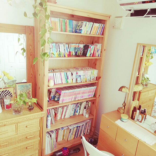 観葉植物,照明,ナチュラル,IKEA,白い壁,unico,My Shelf surviveの部屋