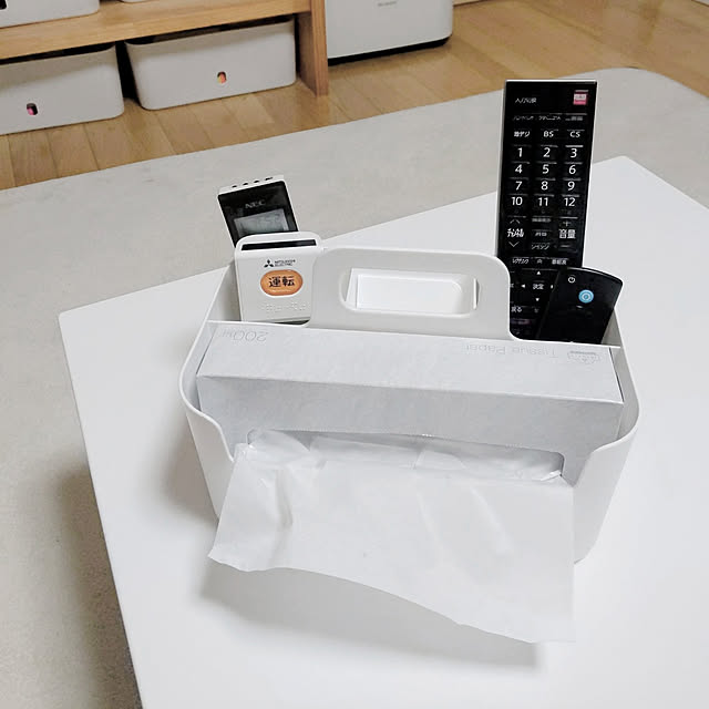Lounge,こどもと暮らす。,こどものいる暮らし,白,ホワイト,ニトリ,ハコブNインボックス,ティッシュボックス mikiの部屋