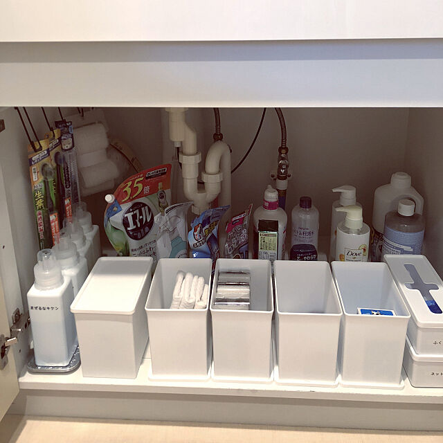My Shelf,セリア,ストック,洗剤,吊るす収納,洗面台下収納,ワンアクション収納,掃除しやすく,管理しやすく mizo10の部屋