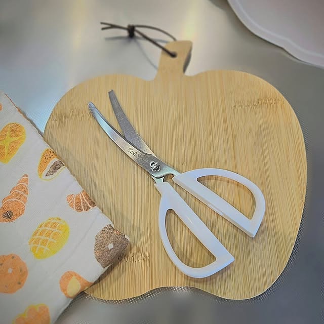 カッティングボード,キッチン道具,貝印,キッチンバサミ,パングッズ,キッチンツール ieteriorの部屋