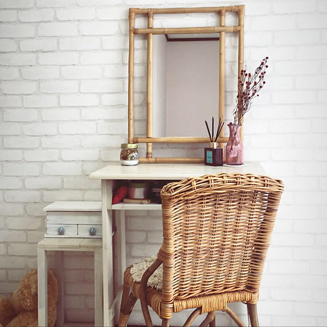 My Desk,シャビーシック,シャビー,ミラー,ラタンミラー,ラタンチェア,デスクDIY,CAGE,1K,ひとり暮らし 1K,BOHO,ホワイトインテリア,ボヘミアン,レンガ壁紙　白,一人暮らし,unico,ひとり暮らしをとことん楽しむ！,ラタン,ナチュラル,白レンガ壁紙,賃貸,Boho Style,レンガ壁紙,ハンドメイド,DIY,ミルクペイント,1×4で作る家具,1×4材,DIY女子 RUBYの部屋