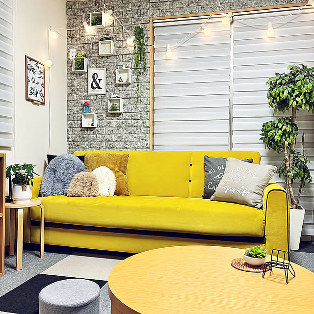 Lounge,黄色いソファ,収納付きソファ,ソファーベッド,フランスベッド,ソファ,春のスタンプラリー,イベント参加,クッションレンガシート,クッションシュラフ,キャプテンスタッグ kaerunoameriの部屋