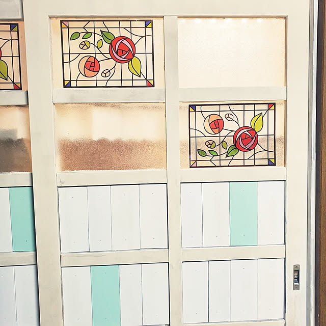 Bathroom,ペイント,DIY,ステンドグラス風シールはってみました,ドアのリメイクしてみました✨ kimikimiの部屋