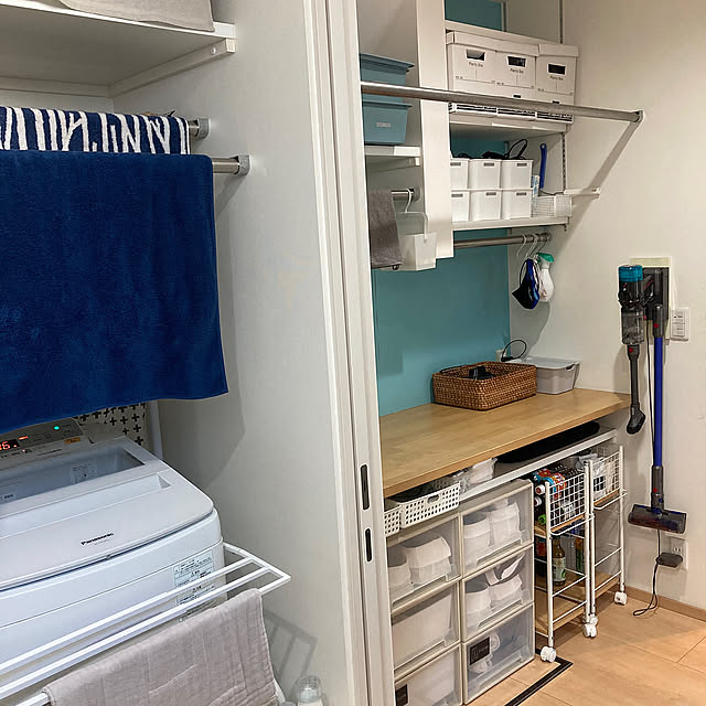 Bathroom,階段下スペース,家事室兼パントリー,ランドリールーム,モニター応募投稿 walking123の部屋