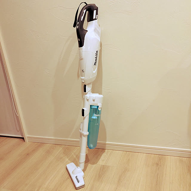 Lounge,平屋の家,整理収納アドバイザー目指してます,整理収納アドバイザー,シンプルな暮らし,無垢の家,木のある暮らし,整理整頓♡,マキタ掃除機,スティッククリーナー,コードレス掃除機 dollygirlの部屋