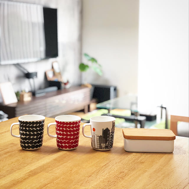 Kitchen,キッチン雑貨,バターケース,野田琺瑯,マグカップ,marimekko,マリメッコ,ナチュラルインテリア,男前,marushohomedesining,カフェ風,10000人の暮らし,ウンベラータ,花,楽天ポイントで購入,楽天で買ったもの,新入り Mamiの部屋