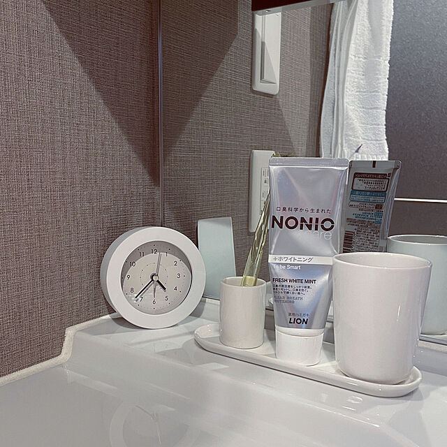 ホワイトインテリア,目覚まし時計,ニトリ,Bathroom ponの部屋