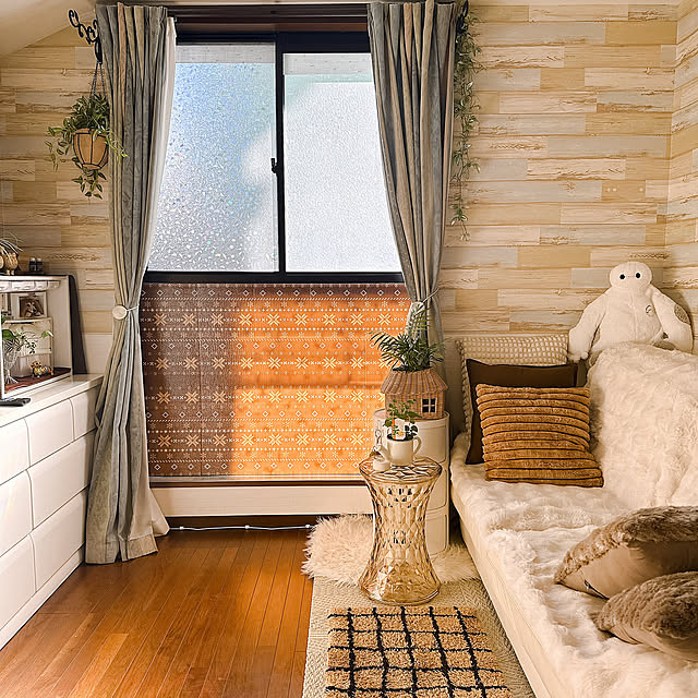 ブラウン,ブラウンインテリア,YAMAZENさん,yamazen,YAMAZENくらしのeショップ,230×90,リバーシブル,寒さに負けない,すきま風対策,断熱シート,断熱パネル,断熱ボード,冷気ストップあったかボード,冷気ストップボード,寒さ対策,リビング,冬,冬支度,すっきり,ピッタリ,Overview,フェイクグリーン,2階リビング,積水ハウス,築30年超 miyuの部屋