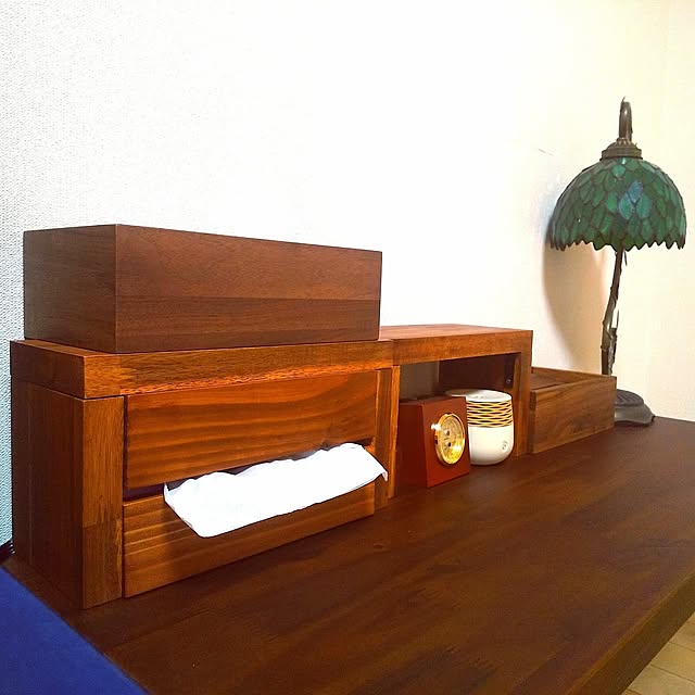 Bedroom,寝室,収納,DIY,サイドテーブル,ティッシュケース,ベッドサイド,ウォールナット,アカシア,ティッシュボックス,DIYボックス,コの字ラック,ティッシュボックスDIY,寝室インテリア,ラトレ rikkyの部屋
