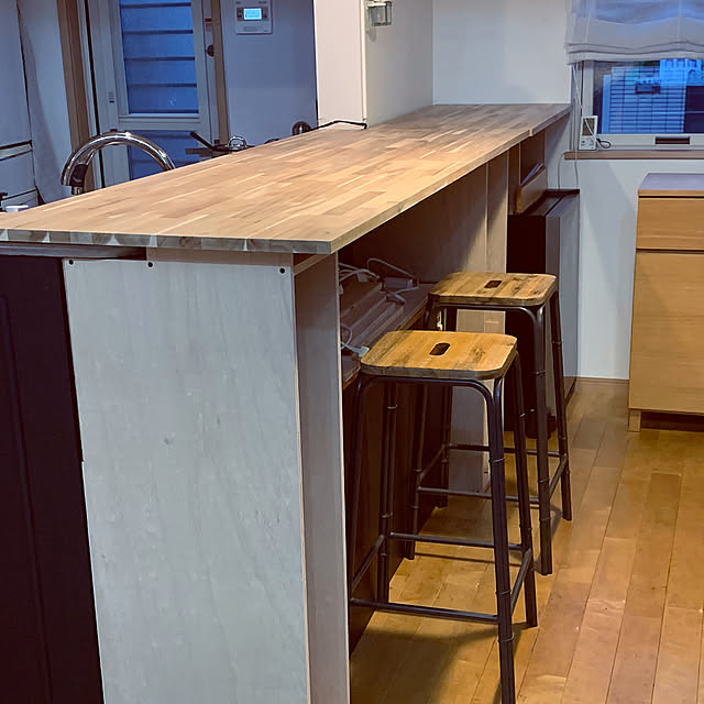 キッチンカウンター,カフェ風インテリア,おうち時間,心地よい暮らし,すきなものに囲まれた暮らし,私らしい暮らし,好きな器のある暮らし,わたしの休日のすごし方,模様替え,古いものが好き,DIYのある暮らし,My Shelf akiの部屋
