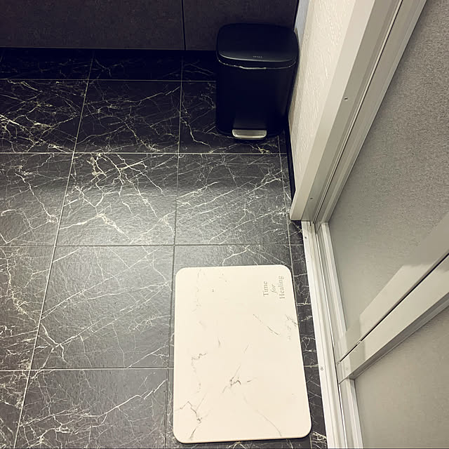 KEYUCA,ナフコ21スタイル,日用品,心地よい暮らし,大人インテリア,黒インテリア,Bathroom yukiko.andanteの部屋