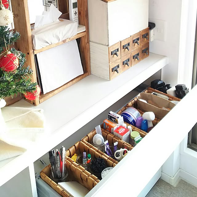 My Desk,natural kitchen,クリスマスツリー,100均,セリア,かご大好き♡,ダイソー,3coios,DIY棚,収納ボックスDIY,カウンター下収納 flannel.の部屋
