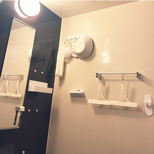Bathroom,マグネットケース,マグネットフック,棚外しました！,カメラマーク消し,無印良品,東和産業,浴室,山崎産業,全部拭き取ります,カビ防止,水垢防止,無印 クリップ,お風呂収納,お風呂グッズ,マグネット収納 mugi1123の部屋