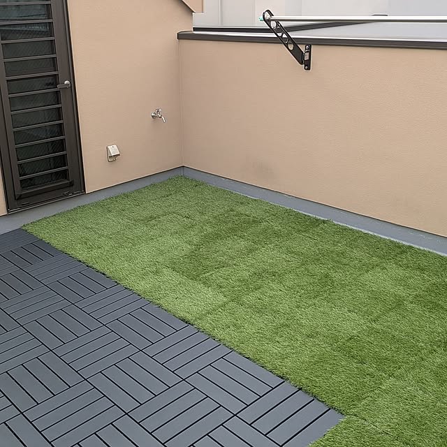 Overview,バルコニー,人工芝生をひいてみた,仕掛中,ルッネン hanaの部屋