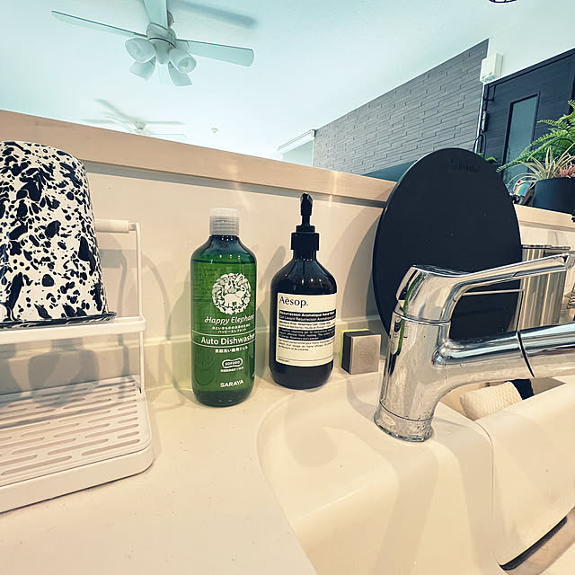 Kitchen,食器洗い機,丁寧な暮らし,サラヤ,ハッピーエレファント,環境にやさしい,暮らしのハンドブック2024 miniの部屋