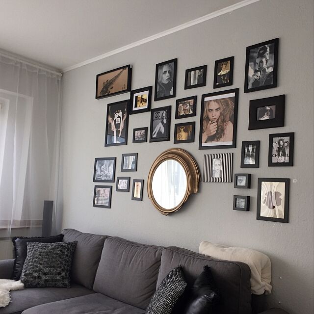 On Walls,魚拓,鏡,シック,モノクロ写真,シャネル,ポスター,IKEA,一人暮らし Emikaの部屋