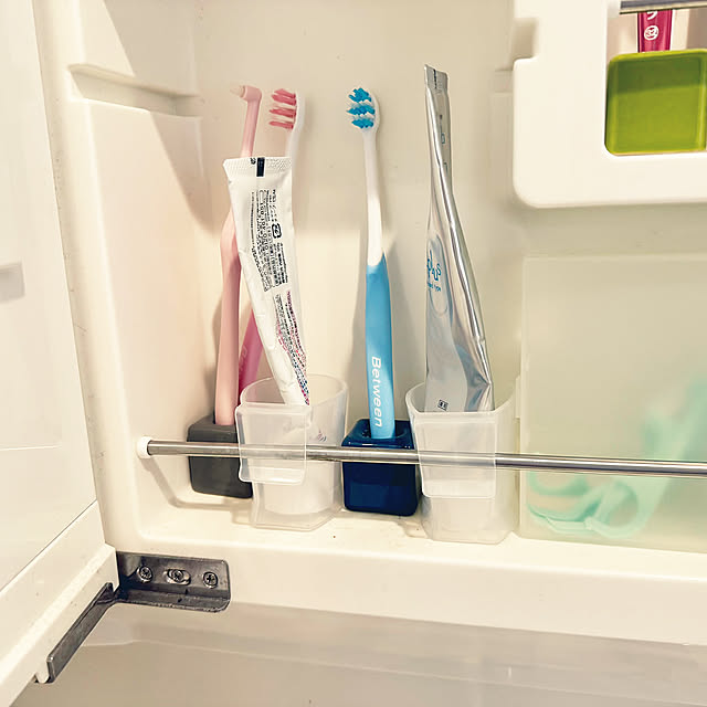Bathroom,糸ようじ収納,歯ブラシスタンド,歯磨き収納,歯磨き粉ホルダー,洗面台周り,洗面台 mamamoriの部屋