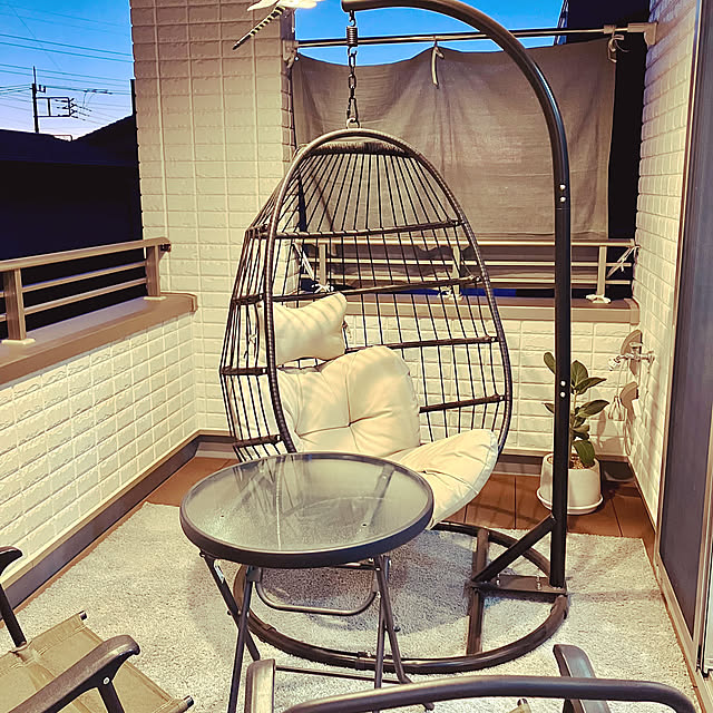Lounge,ハンギングチェア,インナーバルコニー,リラックス空間 eightの部屋