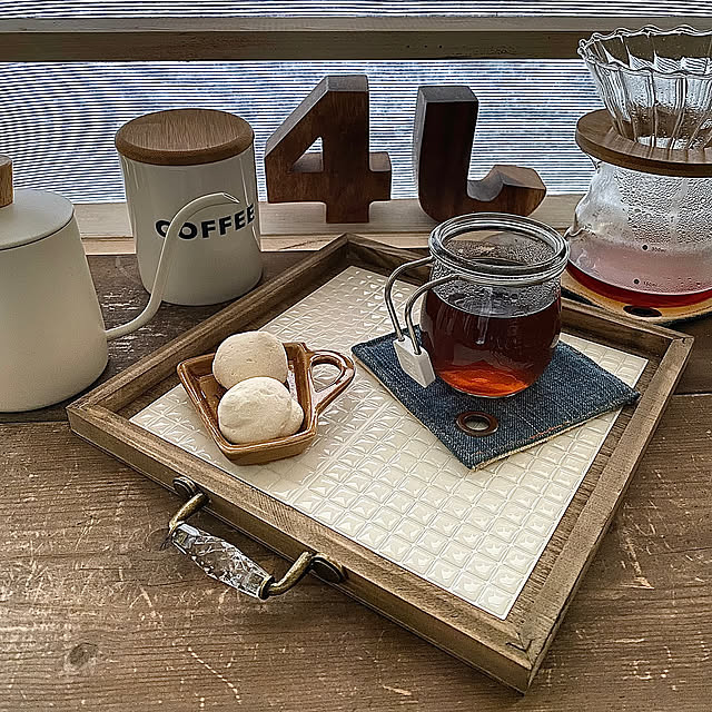 My Desk,トレイDIY,100均,DIY,セリア,100均DIY arch.to.meetの部屋