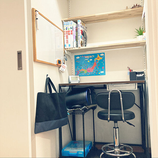 勉強スペース,こども部屋,ハンドメイド,造作棚,DIY,Lounge 0215の部屋