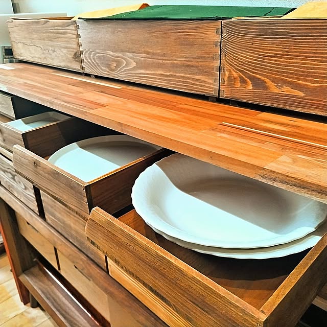 Kitchen,食器棚,暮らしの投稿,キッチン棚,収納,DIY,DIY棚,キッチン収納,食器収納,レタートレイ,レタートレー,レターケース rikkyの部屋