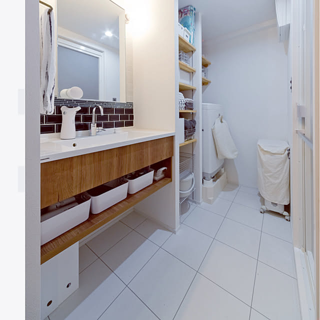 Bathroom,造作収納,パナソニック CLiNE,パナソニック,Panasonic洗面台,コメリモニター応募,マンションリノベ,フルリノベーション,IKEA,リノベーション,スケルトンリノベーション,こどもと暮らす,ダイソー,セリア,いつもいいねやコメありがとうございます♡,中古マンション,無印良品,無印良品 収納,スチールラック ZEFFAR_HOMEの部屋