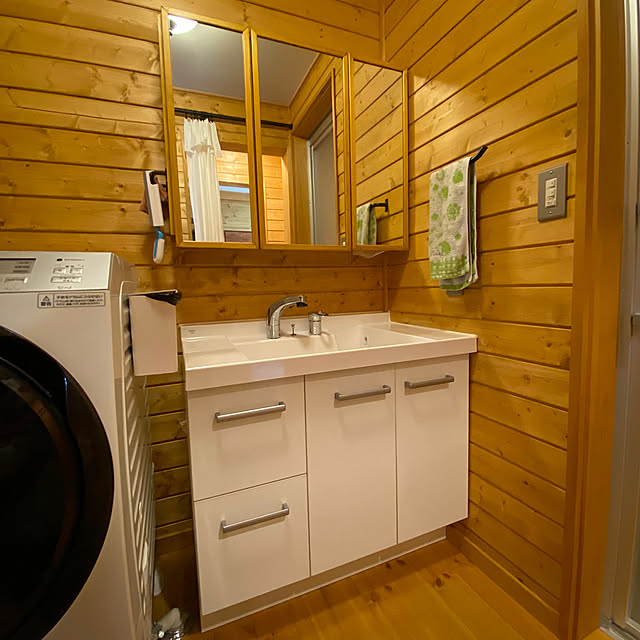 Bathroom,三面鏡収納,三面鏡DIY,三面鏡,洗面スペース,BESSの家,DIY,カフェ風 Let-s-DoDoDoの部屋