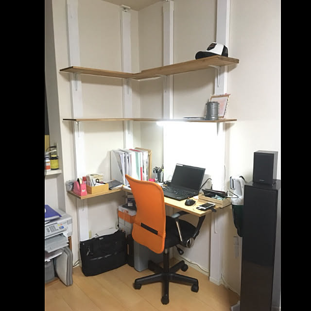 リビング学習,パイン材,ラブリコ ディアウォール DIY,賃貸,DIY棚,ディアウォール,ダークウォルナット,テーブル,DIY,テーブルdiy,My Desk chikappamentaikoの部屋