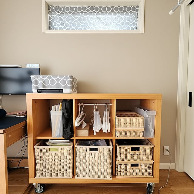 My Shelf,新生活,ハンガー収納,室内干し,突っ張り棒で収納,食器洗い機,丁寧な暮らし,サラヤ,ハッピーエレファント,環境にやさしい,無印良品ハンガー,室内干しランドリー用品,下げる収納,暮らしのハンドブック2024,オープンシェルフ,ブリ材角形バスケット 75の部屋