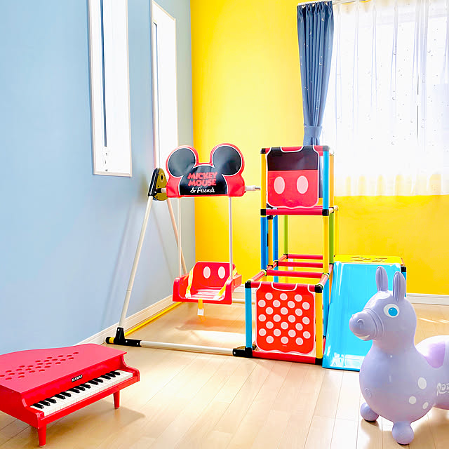 ディズニー,ロディ,カラフルインテリア,キッズルーム,子供とくらす,子供部屋,海外インテリアに憧れる,アメリカンスタイル,On Walls,カラフルな壁紙,カラフルな部屋,カラフルな壁 kuwaの部屋