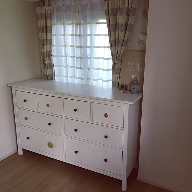 ナチュラルインテリア,ナチュラル,IKEA,DIY,unico,チェスト,HEMNES,珪藻土ボード,Bedroom Mimoの部屋