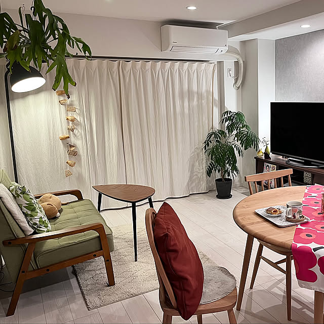 カーテン,木製家具,3LDK,中古マンション,北欧好き,ふたり暮らし,IKEA,二人暮らし,無印良品,Lounge sunの部屋